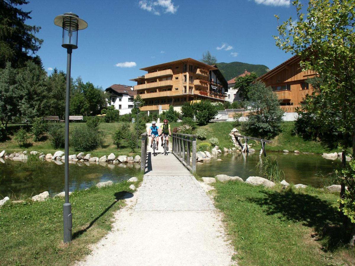 Hotel Brötz Niederrasen Exterior foto