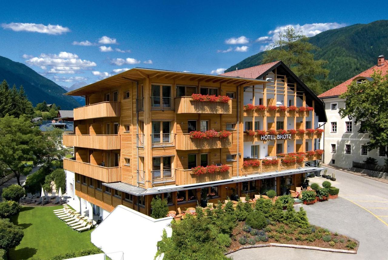 Hotel Brötz Niederrasen Exterior foto